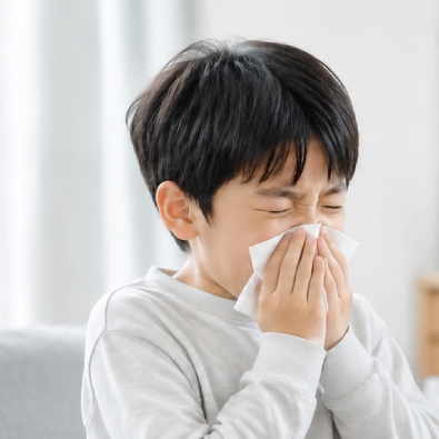 飲食小心挑、家裡勤打掃,孩子過敏還是發作?聽小兒科醫師溫柔為你解答